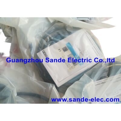 E2E-X10ME1 NEW OMRON PROXIMITY SWITCH E2EX10ME1 E2E-X10ME1 E2E-X10ME1