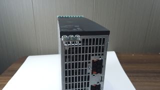 ডুয়াল অ্যাক্সিস ড্রাইভ 2x5A কমপ্যাক্ট পাওয়ার